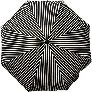 Kokoon taittuva mustavalkoraidallinen sateenvarjo